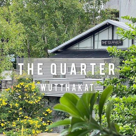 Ferienwohnung The Quarter Wutthakat Bangkok Exterior foto